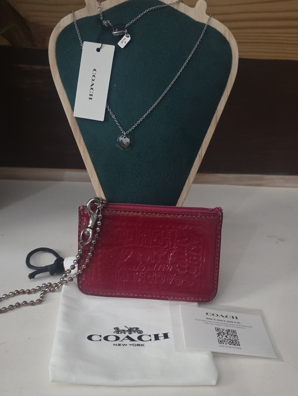 Coach new with tags Necklace all inclusive if bid gets to 65 get poppy pouch